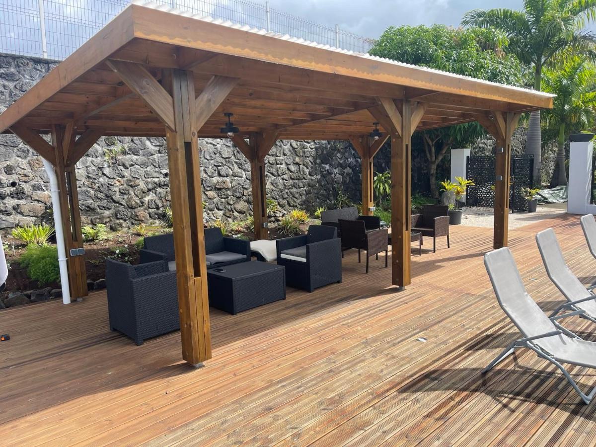 Grande Villa Au Calme - Vue Exceptionnelle - Climatisation - Piscine Sel Chauffee - Jardin Tropical Vincendo Екстериор снимка