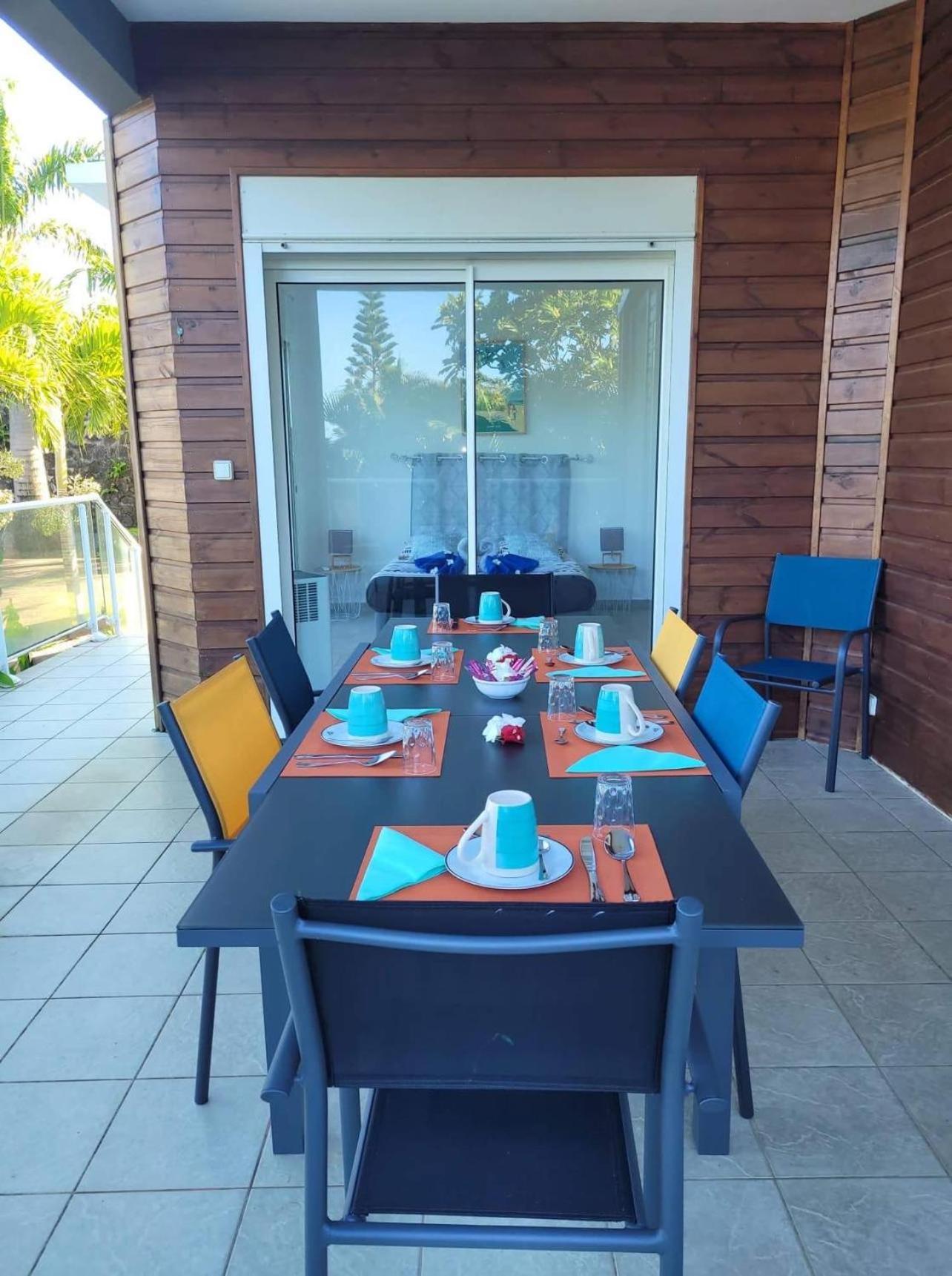 Grande Villa Au Calme - Vue Exceptionnelle - Climatisation - Piscine Sel Chauffee - Jardin Tropical Vincendo Екстериор снимка