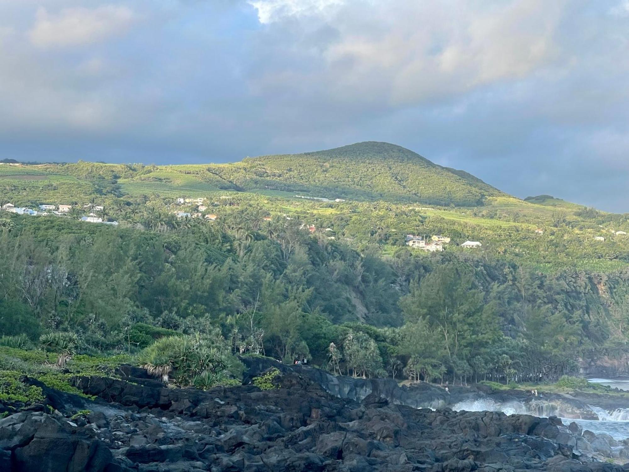 Grande Villa Au Calme - Vue Exceptionnelle - Climatisation - Piscine Sel Chauffee - Jardin Tropical Vincendo Екстериор снимка